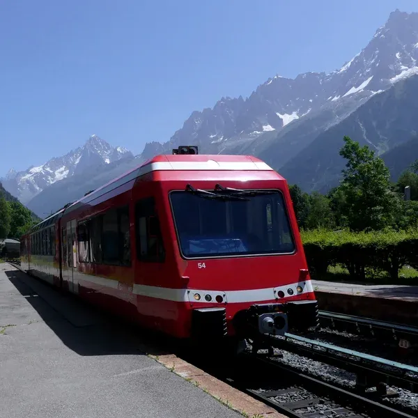 TER Mont Blanc Express en gare des Houches