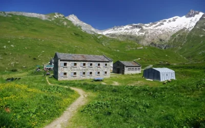 Refuge Des Mottets (1864m), Bourg Saint Maurice – France